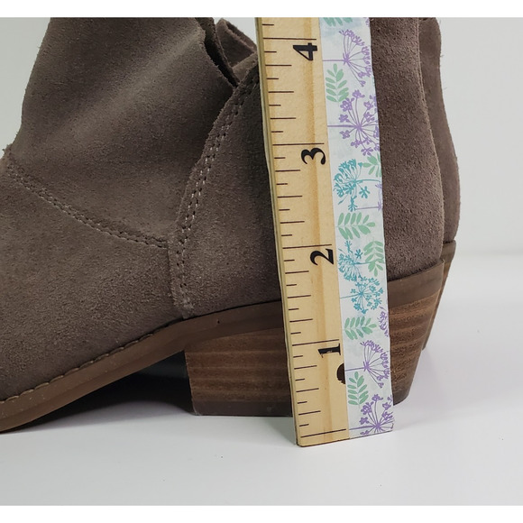 Lucky Brand Boots Womens 6.5 M Fahmida Casual Ankle Bootie Taupe Suede Heels - Picture 10 of 13